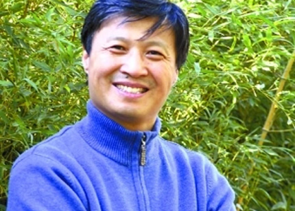 中国书协分党组书记、驻会副主席陈洪武