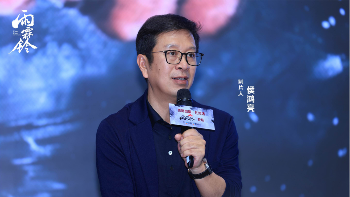 侯鸿亮：AI时代，“手搓武侠”的手艺不能丢