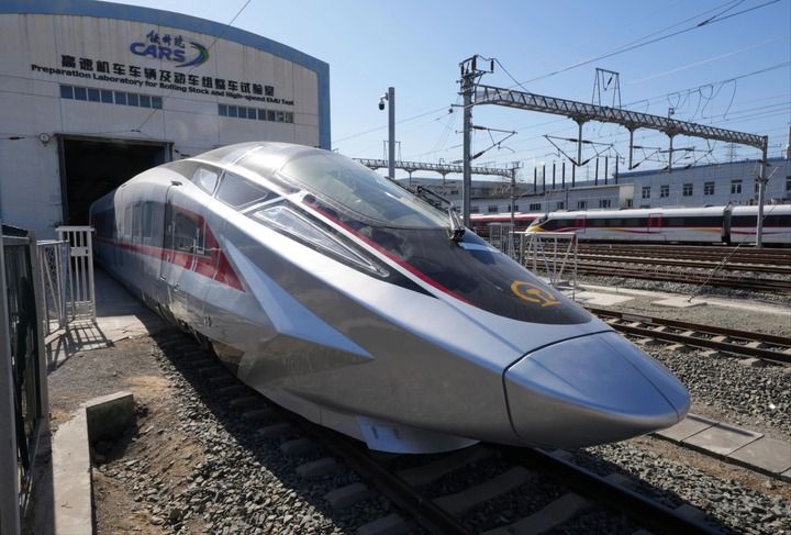 习近平总书记引领我国加快向制造强国迈进