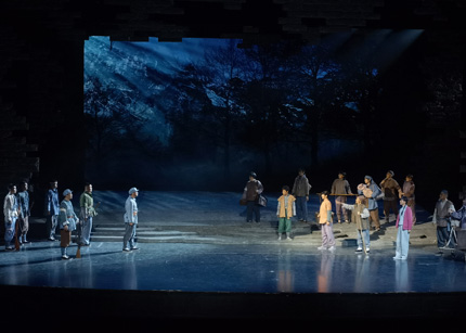 话剧舞台以诗化意象诠释“右玉精神”