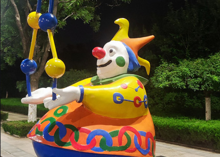 康宁湖杂技主题文化公园，是一座水景主题综合公园 　　